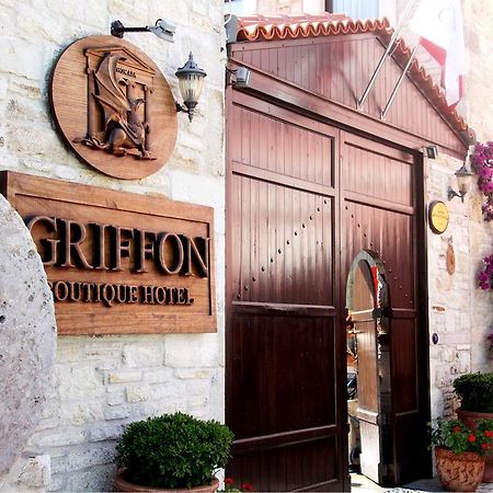 Griffon Hotel Yenifoca Exterior foto